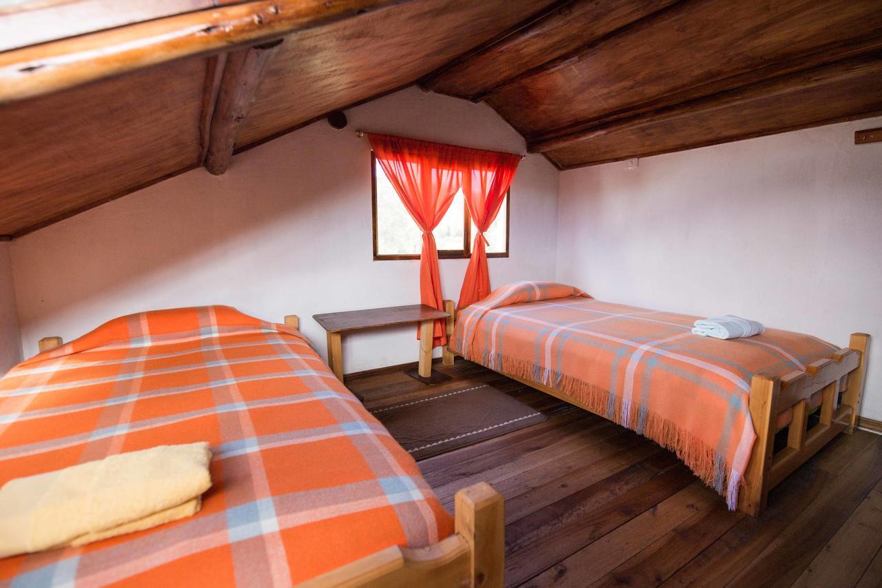 Hostal Taita Cristobal Isinlivi Exterior foto